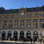 Superb 1 Elegant In The Heart Of Paris' 8th District Paryż