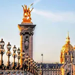 Dom wakacyjny Superb 1 Elegant In The Heart Of Paris' 8th District Paryż