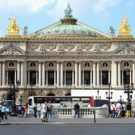 Immeuble Boetie * Paris